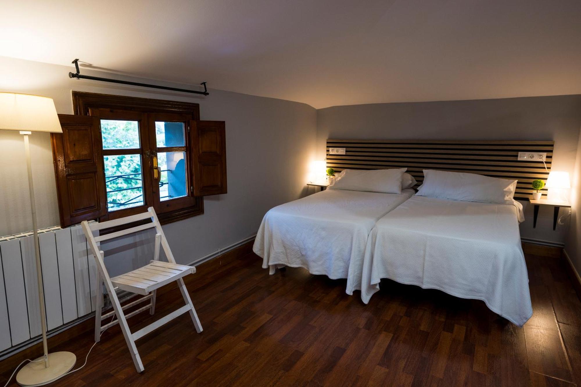 Paratene Ostatu Habitaciones Erandio Zewnętrze zdjęcie