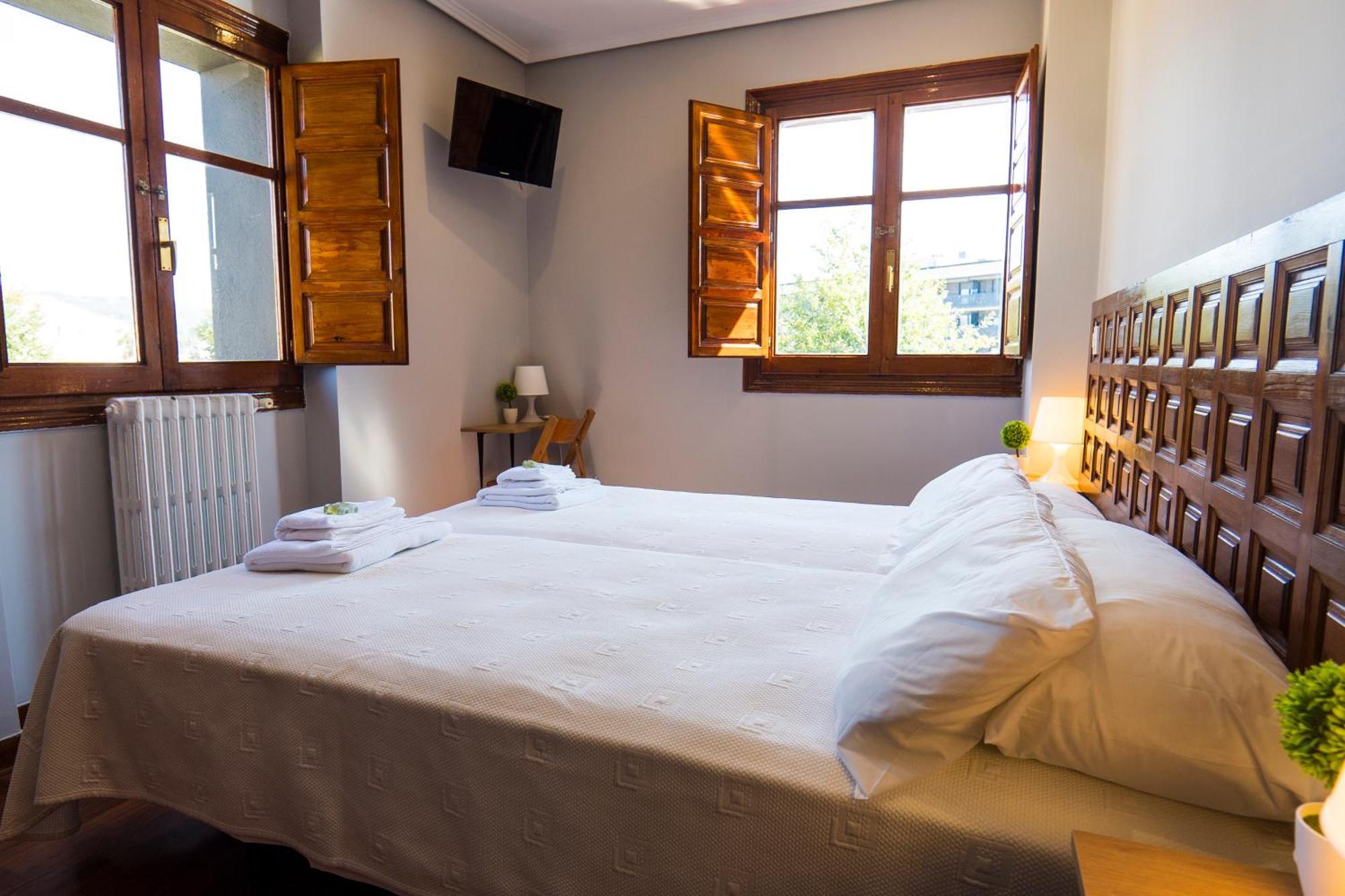 Paratene Ostatu Habitaciones Erandio Zewnętrze zdjęcie